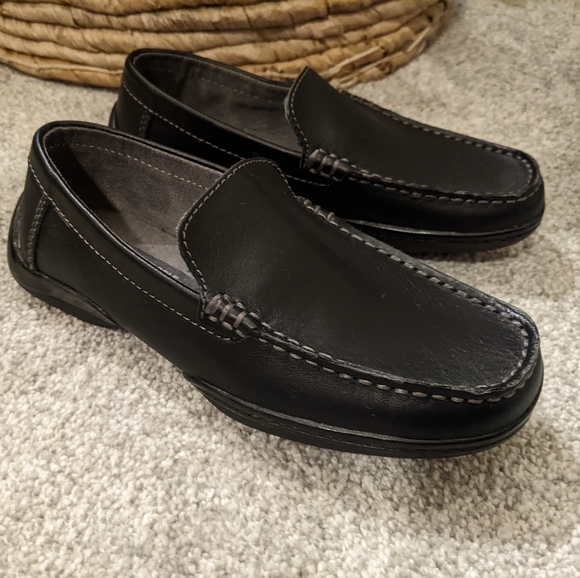 Boy's Kenneth Cole Loafers- 13 1/2 - Picture 4 of 5